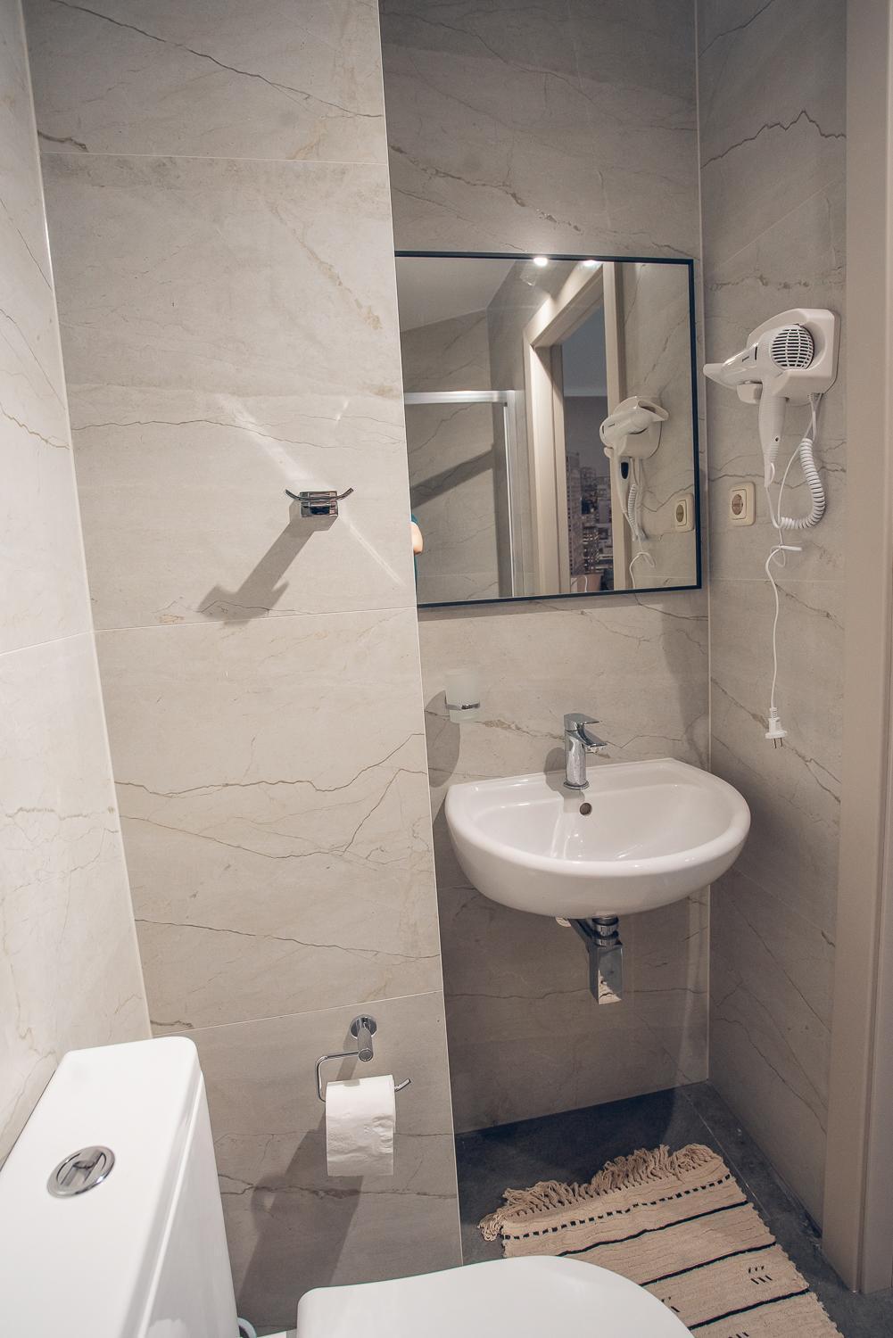 Apart4You Hotel คีชีเนา ภายนอก รูปภาพ