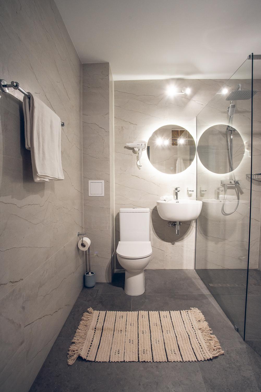 Apart4You Hotel คีชีเนา ภายนอก รูปภาพ