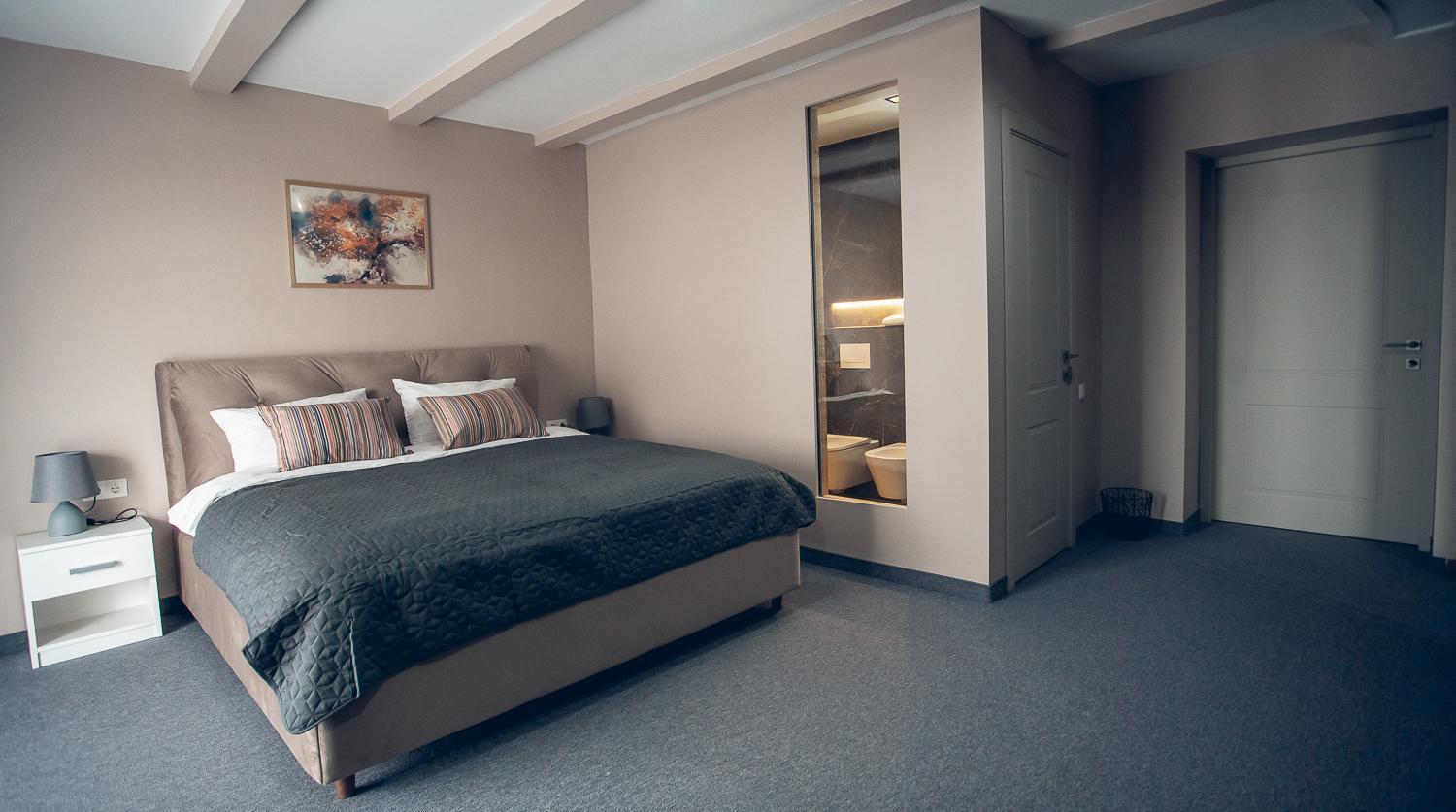 Apart4You Hotel คีชีเนา ภายนอก รูปภาพ
