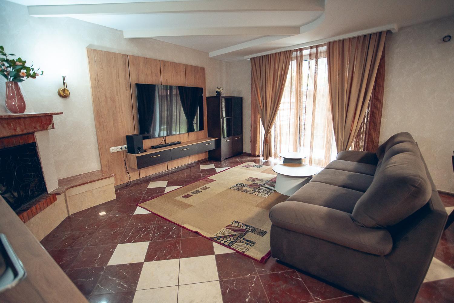 Apart4You Hotel คีชีเนา ภายนอก รูปภาพ