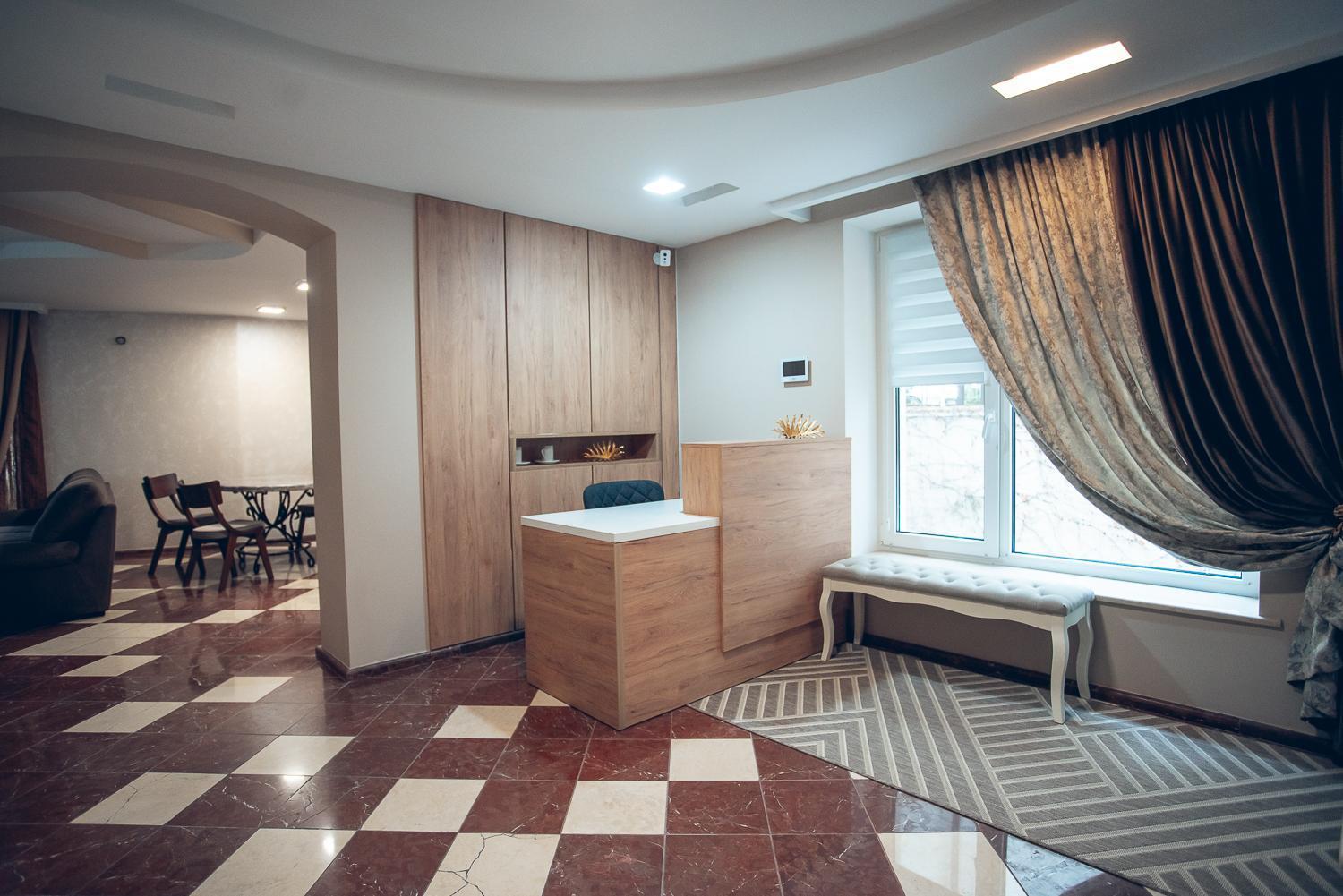 Apart4You Hotel คีชีเนา ภายนอก รูปภาพ