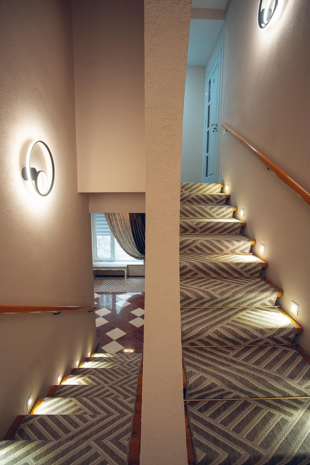 Apart4You Hotel คีชีเนา ภายนอก รูปภาพ